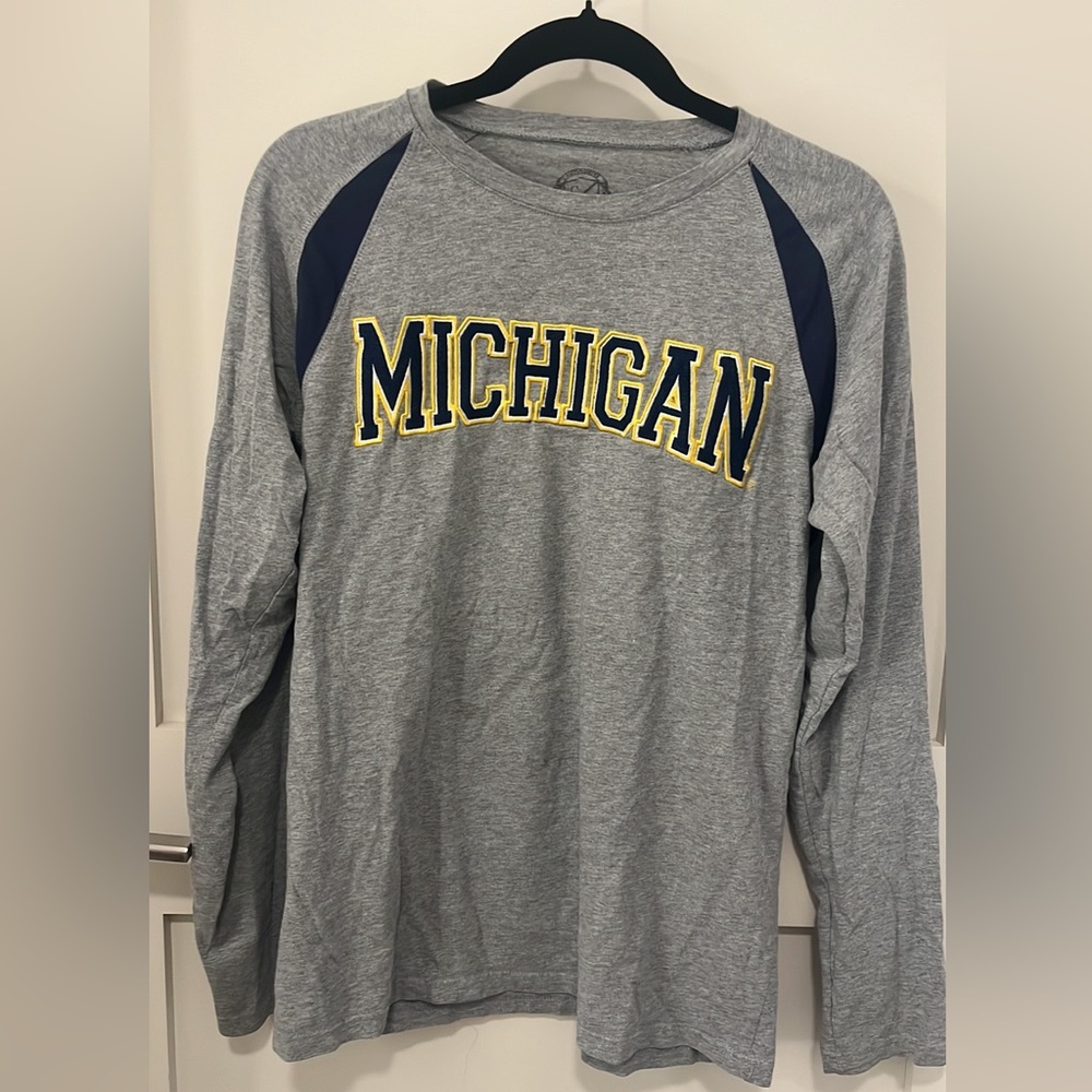 Michigan Long-Sleeve
